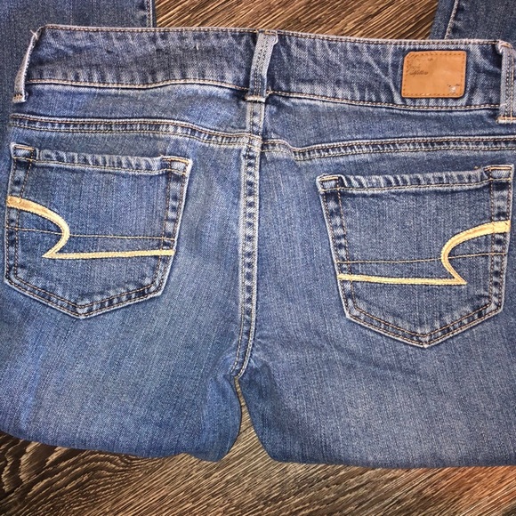 Ladies American Eagle Artist Stretch Jeans - Picture 5 of 5